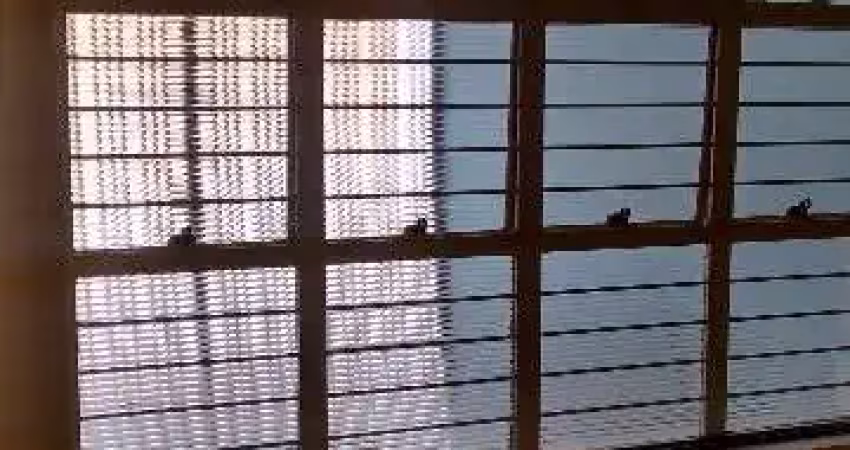 Casa para locação no centro de sorocaba-sp: 2 quartos, 2 salas, 1 banheiro, 1 vaga de garagem, 100m² de área!