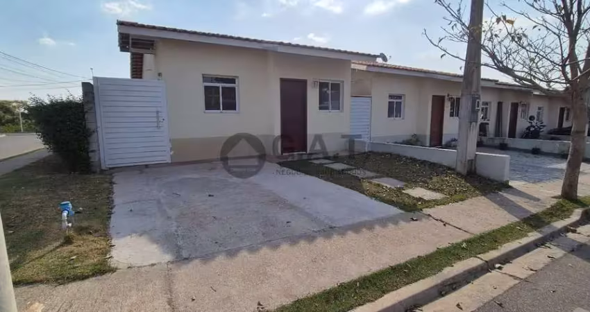Casa em condomínio à venda em sorocaba-sp, bairro ipatinga: 2 quartos, 1 sala, 1 banheiro, 2 vagas de garagem, 48,00 m². venha conferir!