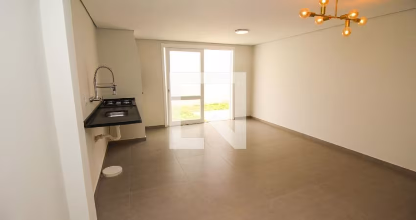 Apartamento estilo casa 2 suítes e duas vagas no Santana