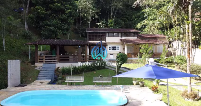 Chácara / sítio com 7 quartos à venda na Estrada das Pedras, 09, Cadetes Fabres, Guapimirim