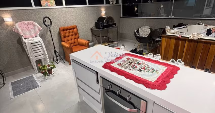 Cobertura à Venda com 2 quartos, 3 banheiros, 1 vaga e 90m² por R$ 499.000