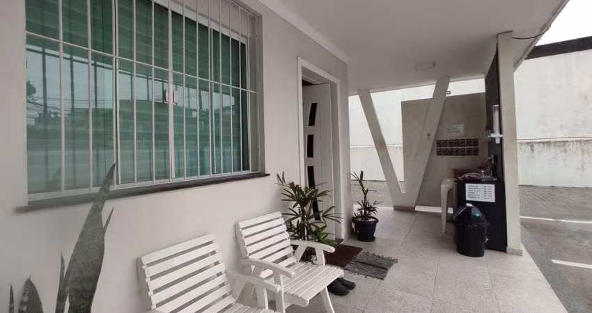 Casa à Venda no Centro de Itaguaí/RJ – Com Ponto Comercial e Energia Solar!