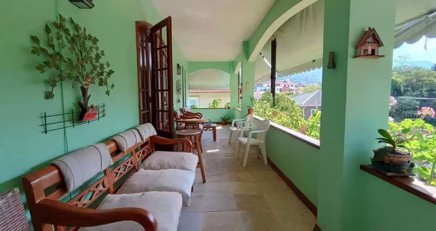 Excelente casa à venda na barra do imbuí – teresópolis | 5 quartos | suíte