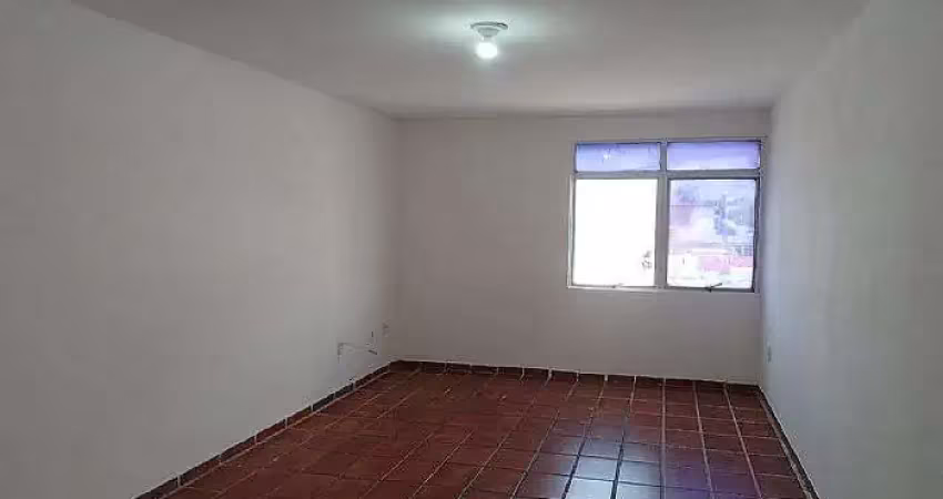 Apartamento com 3 quartos para alugar no Lagoa Nova, Natal 