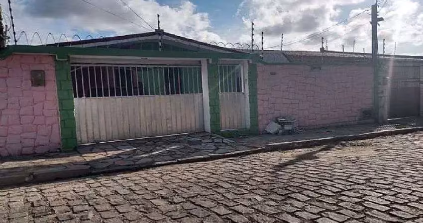 Casa com 4 quartos para alugar no Lagoa Nova, Natal 