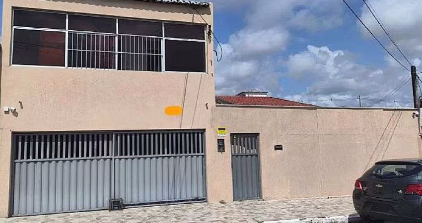 Casa à Venda - Candelária - Natal/RN