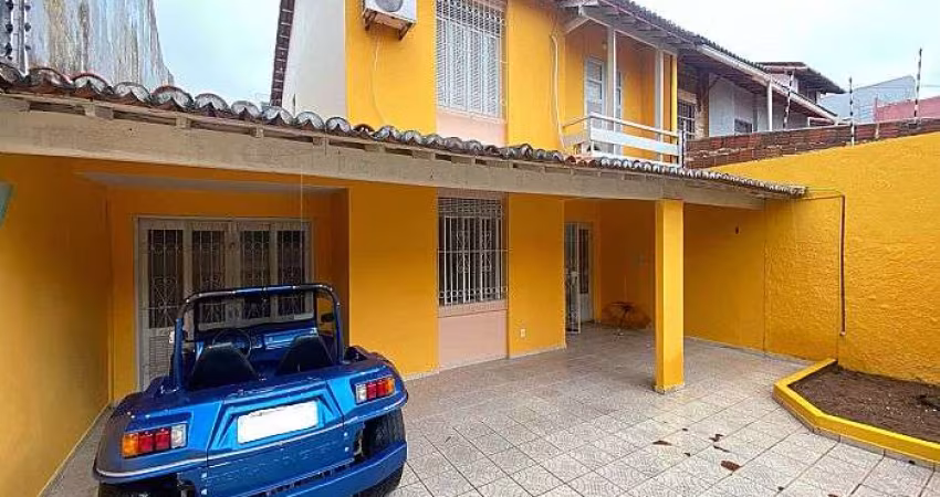 Casa à Venda - Lagoa Nova - Natal/RN