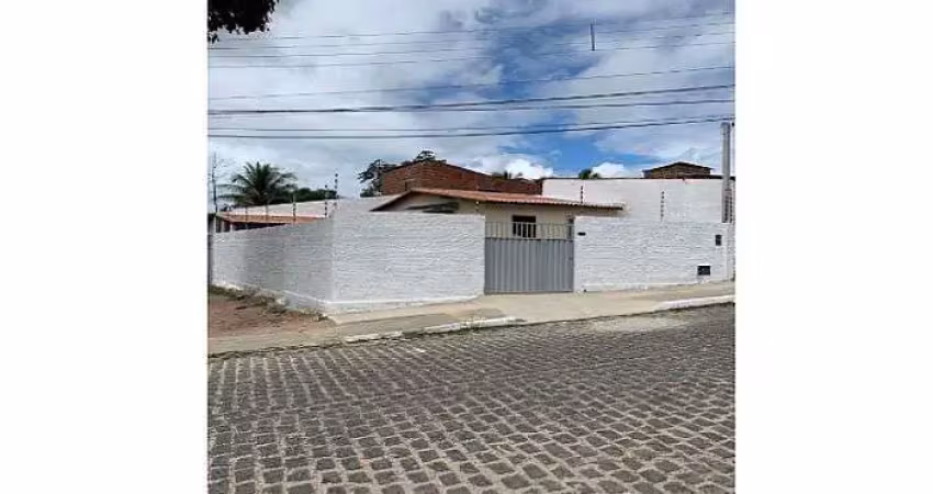 Casa com 2 quartos à venda no Planalto, Natal 