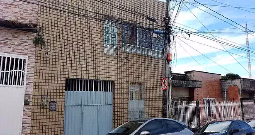 Casa com 3 quartos à venda no Alecrim, Natal 