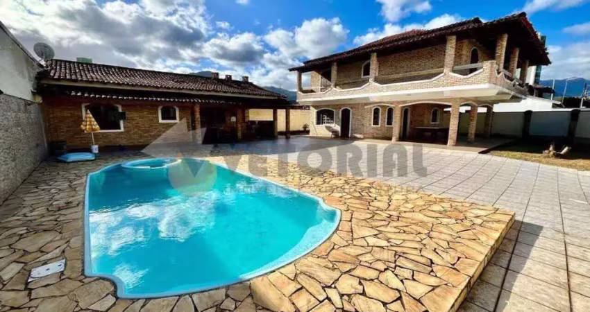 Casa com 4 quartos à venda na Avenida Paraná, 12, Indaiá, Caraguatatuba
