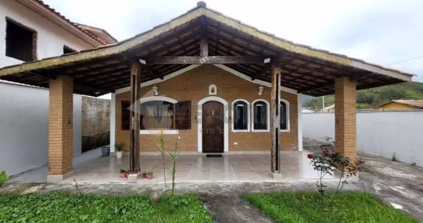 Casa com 3 quartos à venda na Rua Cabreúva, 12, Martim de Sá, Caraguatatuba