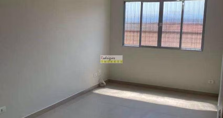 Apto reformado 2 dorms, garagem fechada  Bitaru, SV
