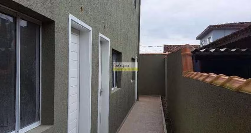 Sobrado de Condomínio com 2 quartos, Parque São Vicente, São Vicente - R$ 250 mil, Cod: 4168