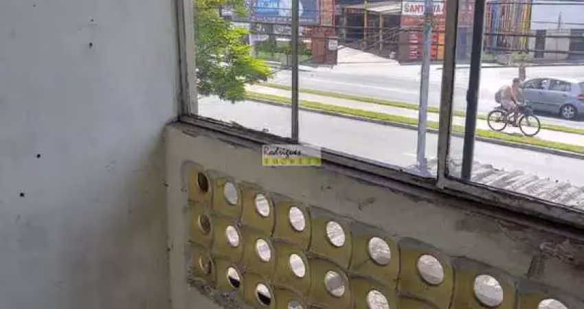 Av.nsfátima,loja fndos 50m²,altos 122m²,obras+aluguel a decidir