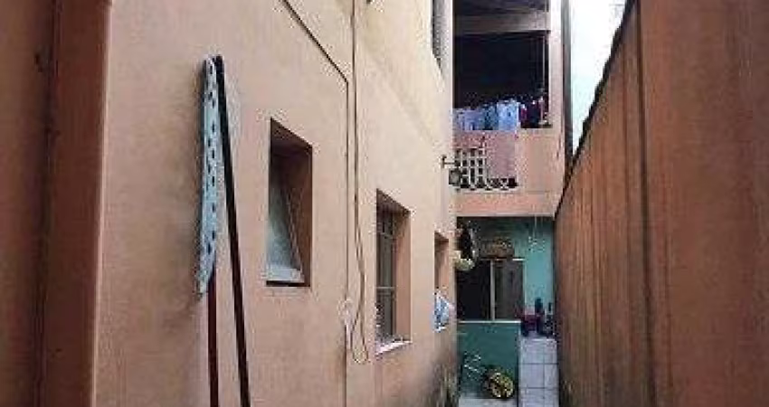 Sobrado com 3 dormitórios à venda, 220 m² por R$ 690.000,00 - Jardim Angélica - Guarulhos/SP