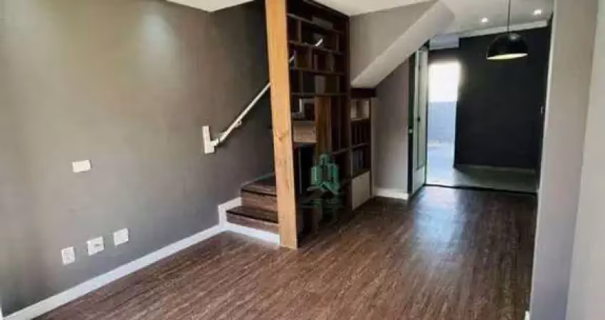 Sobrado com 2 dormitórios à venda, 54 m² por R$ 325.000,00 - Água Chata - Guarulhos/SP