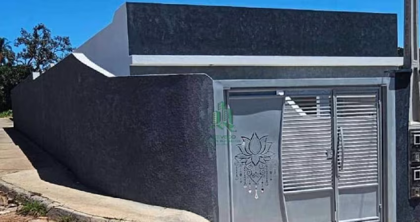 Casa com 3 dormitórios à venda por R$ 371.000,00 - Vila Santa Helena - Atibaia/SP