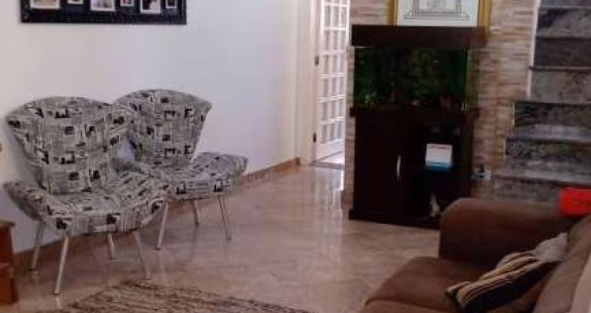 Sobrado com 3 dormitórios à venda, 290 m² por R$ 742.000,00 - Vila das Bandeiras - Guarulhos/SP