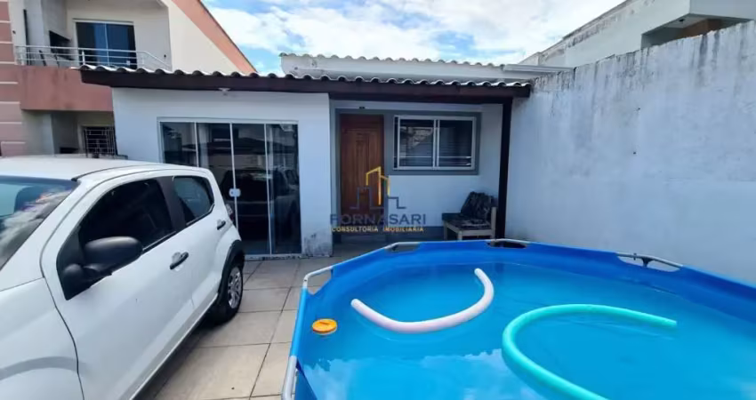 Casa geminada - com 03 quartos (sendo 1 suíte) e quintal - barra do aririu em palhoça/sc