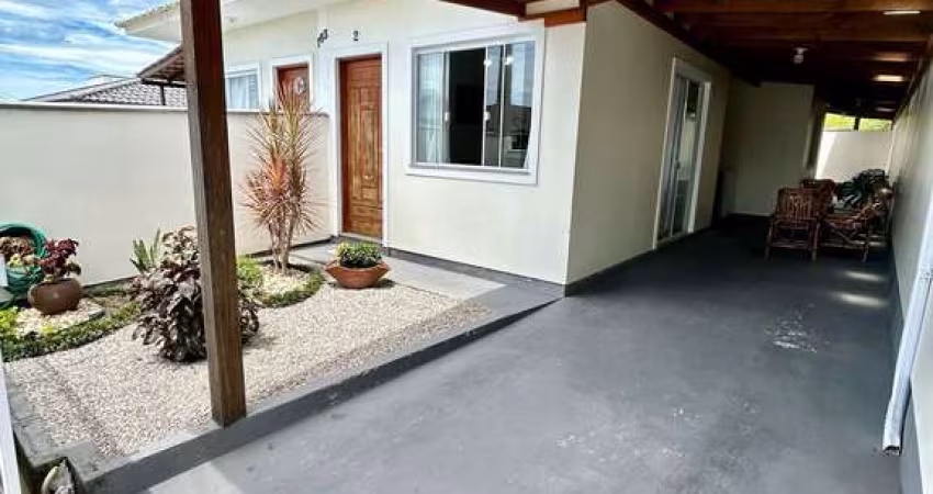 Casa com Quintal - Semimobiliada no Bairro Bela Vista em Palhoça/SC