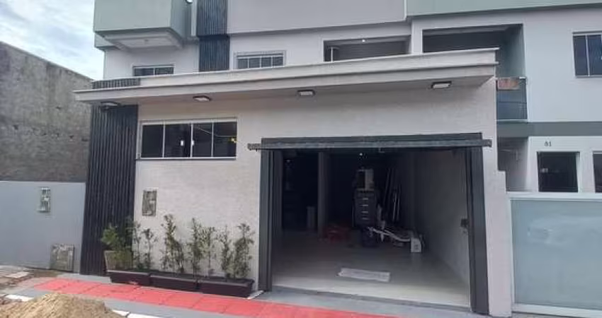 Sobrado Alto Padrão SemiMobiliado - Barra do Aririu em Palhoça/SC