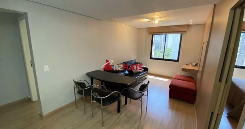 Flat com 2 quartos para alugar na Avenida Jamaris, 100, Moema, São Paulo