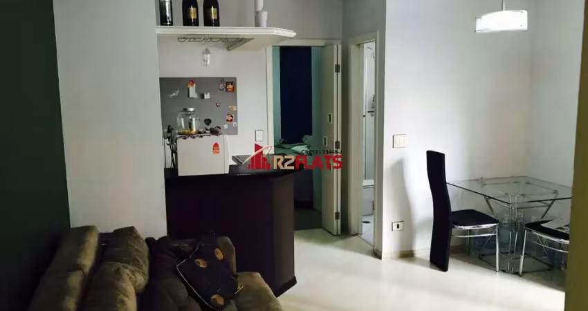 Flat com 1 quarto para alugar na Avenida Rouxinol, 174, Moema, São Paulo