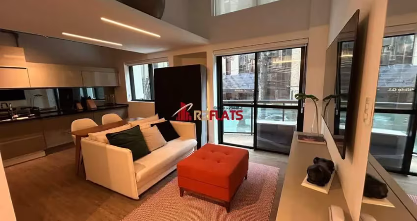 Flat com 2 quartos para alugar na Avenida Ibijaú, 355, Moema, São Paulo