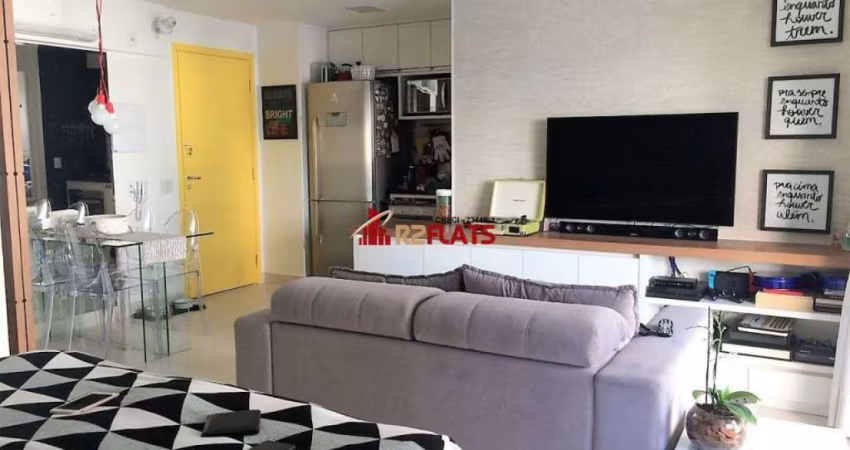 Flat com ótimo preço no bairro Campo Belo. Confira!