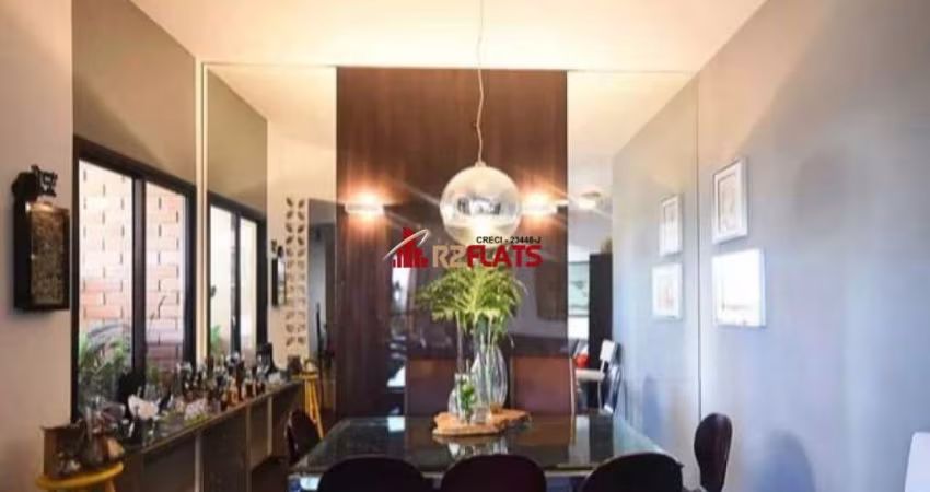 Flat Duplex com ótimo preço no bairro Morumbi. Confira!