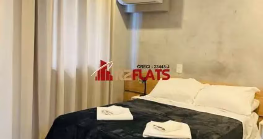 Flat com 1 quarto para alugar na Avenida das Carinas, 301, Indianópolis, São Paulo