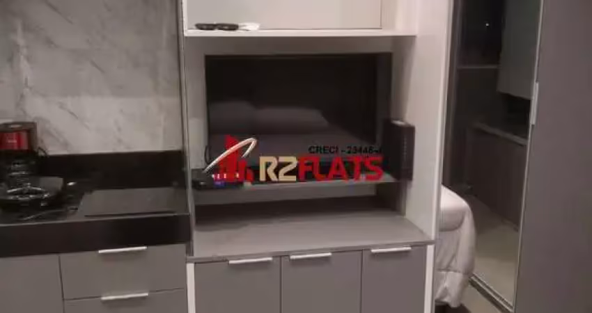 Flat com 1 quarto para alugar na Rua Oscar Freire, 1375, Pinheiros, São Paulo