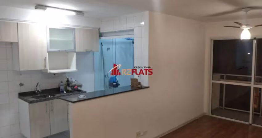 Flat com 1 quarto para alugar na Rua Juquis, 391, Moema, São Paulo