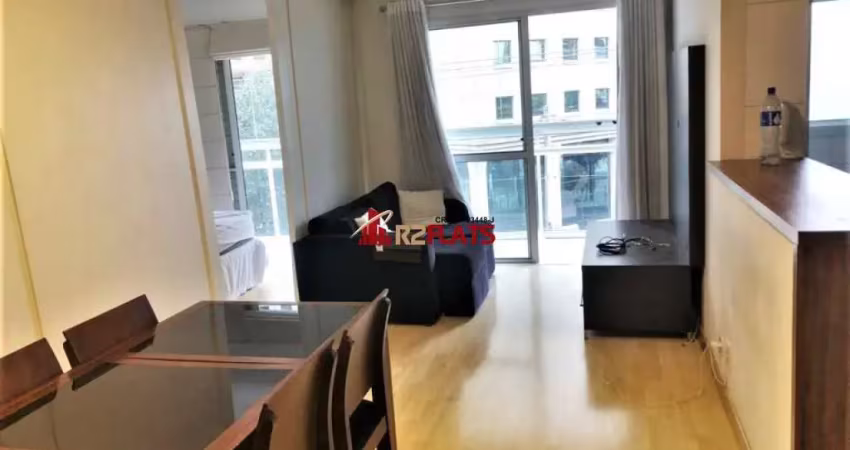Flat com 1 quarto para alugar na Rua Juquis, 391, Moema, São Paulo
