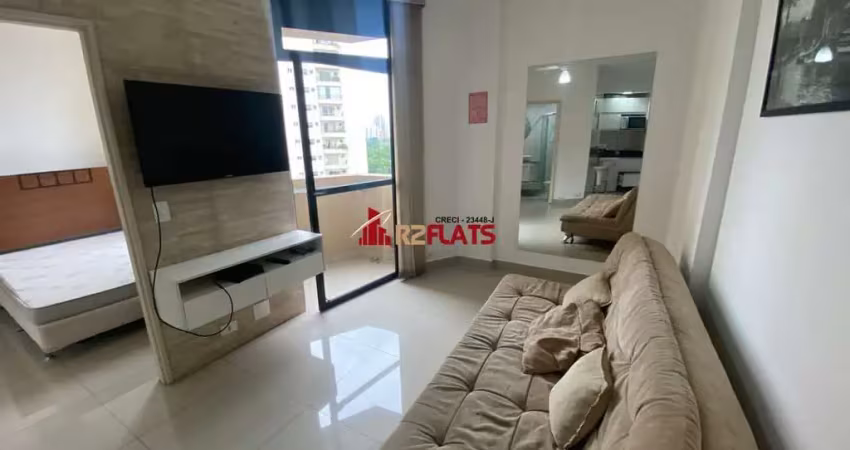 Flat com 1 quarto para alugar na Avenida Miruna, 399, Moema, São Paulo
