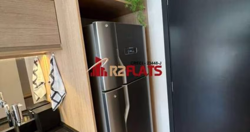 Flat com ótimo preço no bairro Pinheiros. Confira!
