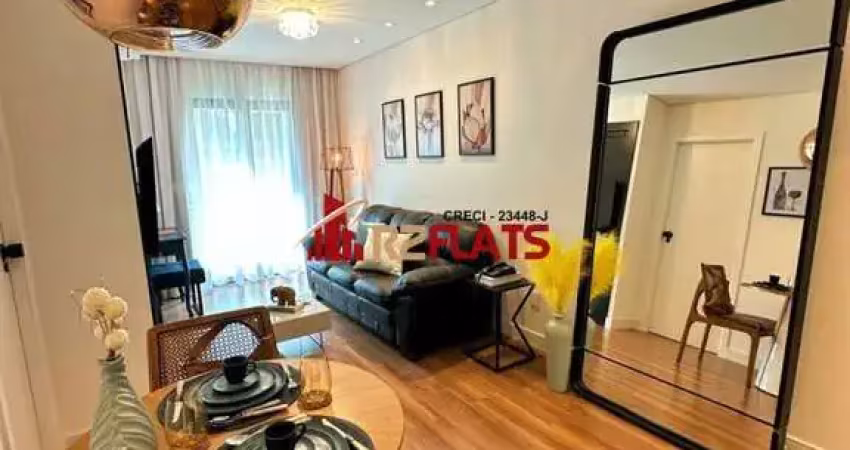 Flat com ótimo preço no bairro Cidade Monções. Confira!