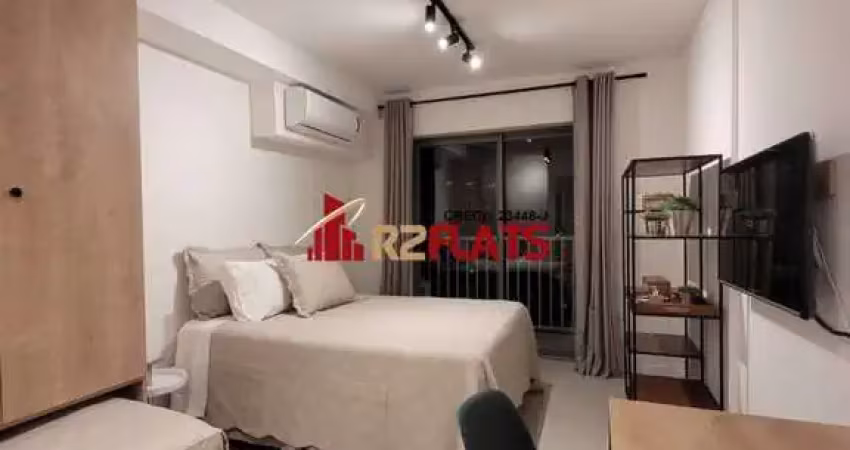 Flat com 1 quarto para alugar na Rua Fernão Dias, 551, Pinheiros, São Paulo