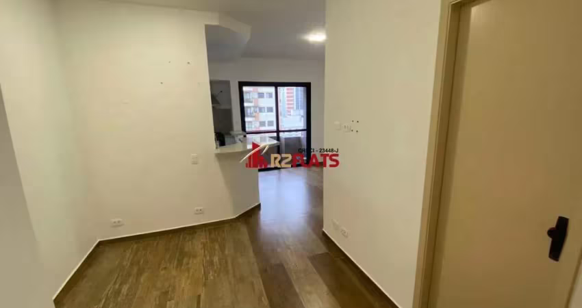 Flat com ótimo preço no bairro Pinheiros. Confira!