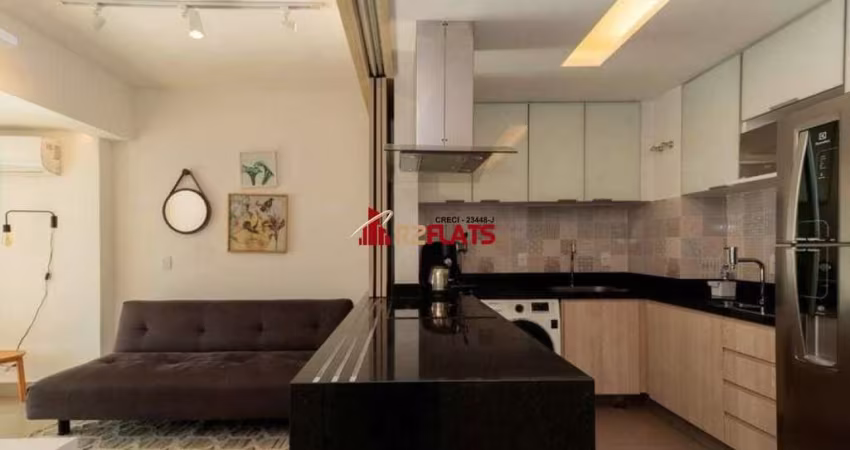 Flat com ótimo preço no bairro Pinheiros. Confira!