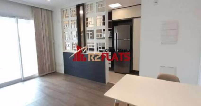 Flat com ótimo preço no bairro Campo Belo. Confira!
