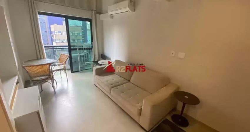 Apartamento com 1 quarto para alugar na Avenida Ibijaú, 355, Moema, São Paulo