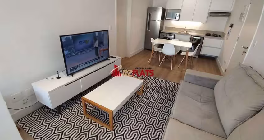 Flat com 1 quarto para alugar na Rua Pamplona, 935, Jardins, São Paulo