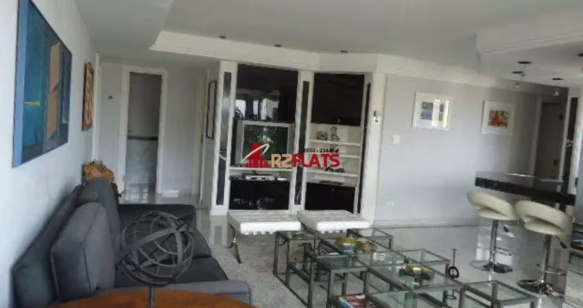 Flat com 2 quartos para alugar na Rua José Maria Lisboa, 1000, Jardins, São Paulo