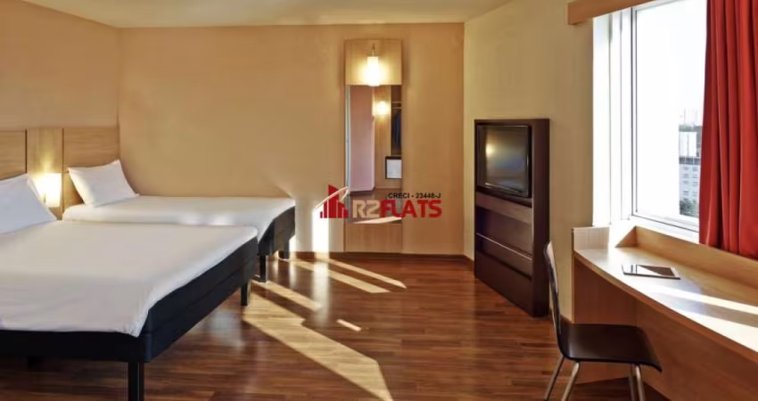 Flat com ótimo preço no bairro Campo Belo. Confira!