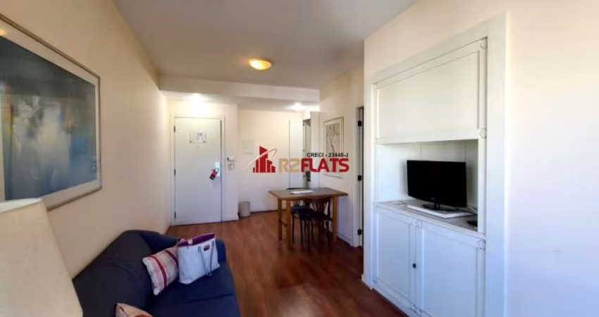 Flat com ótimo preço no bairro Cidade Monções. Confira!