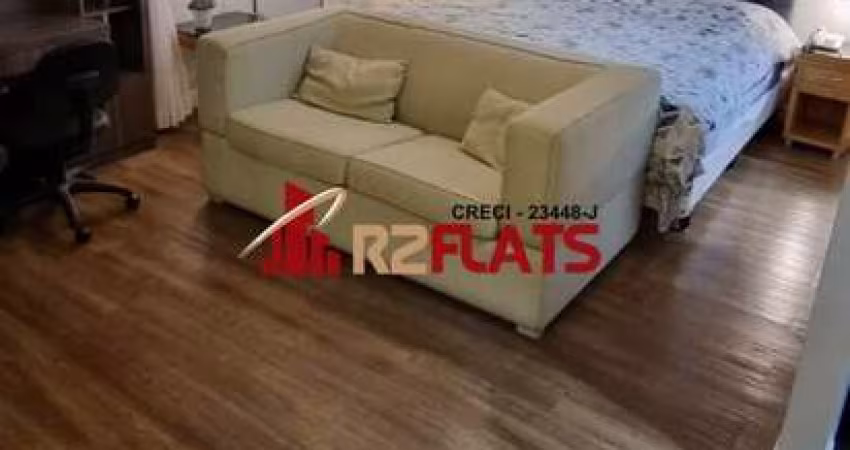 Flat com ótimo preço no bairro Pinheiros. Confira!