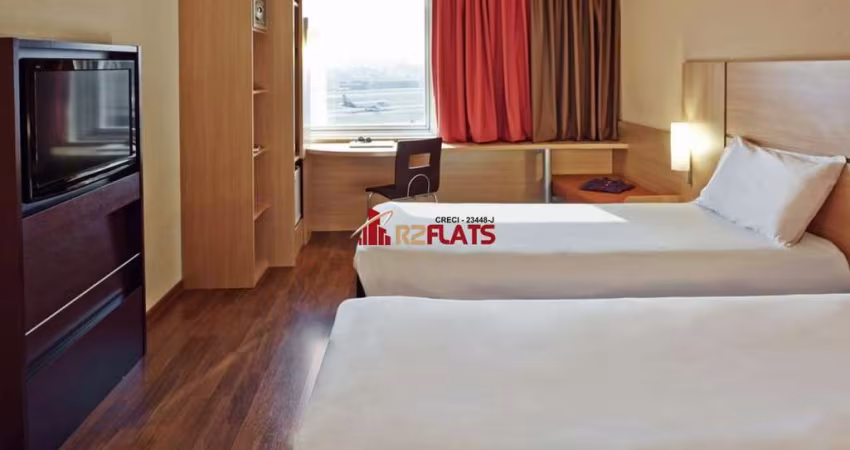 Flat com ótimo preço no bairro Campo Belo. Confira!