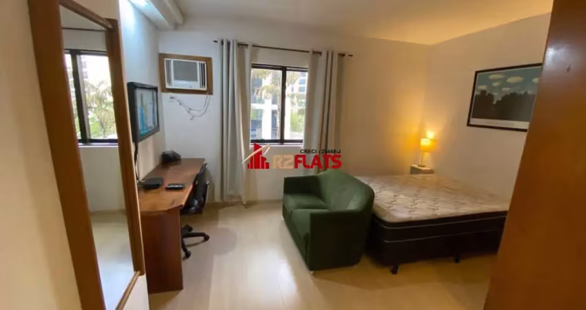 Flat com 1 quarto para alugar na Avenida Ibijaú, 364, Moema, São Paulo