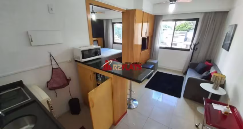 Flat com 1 quarto para alugar na Avenida Macuco, 595, Moema, São Paulo